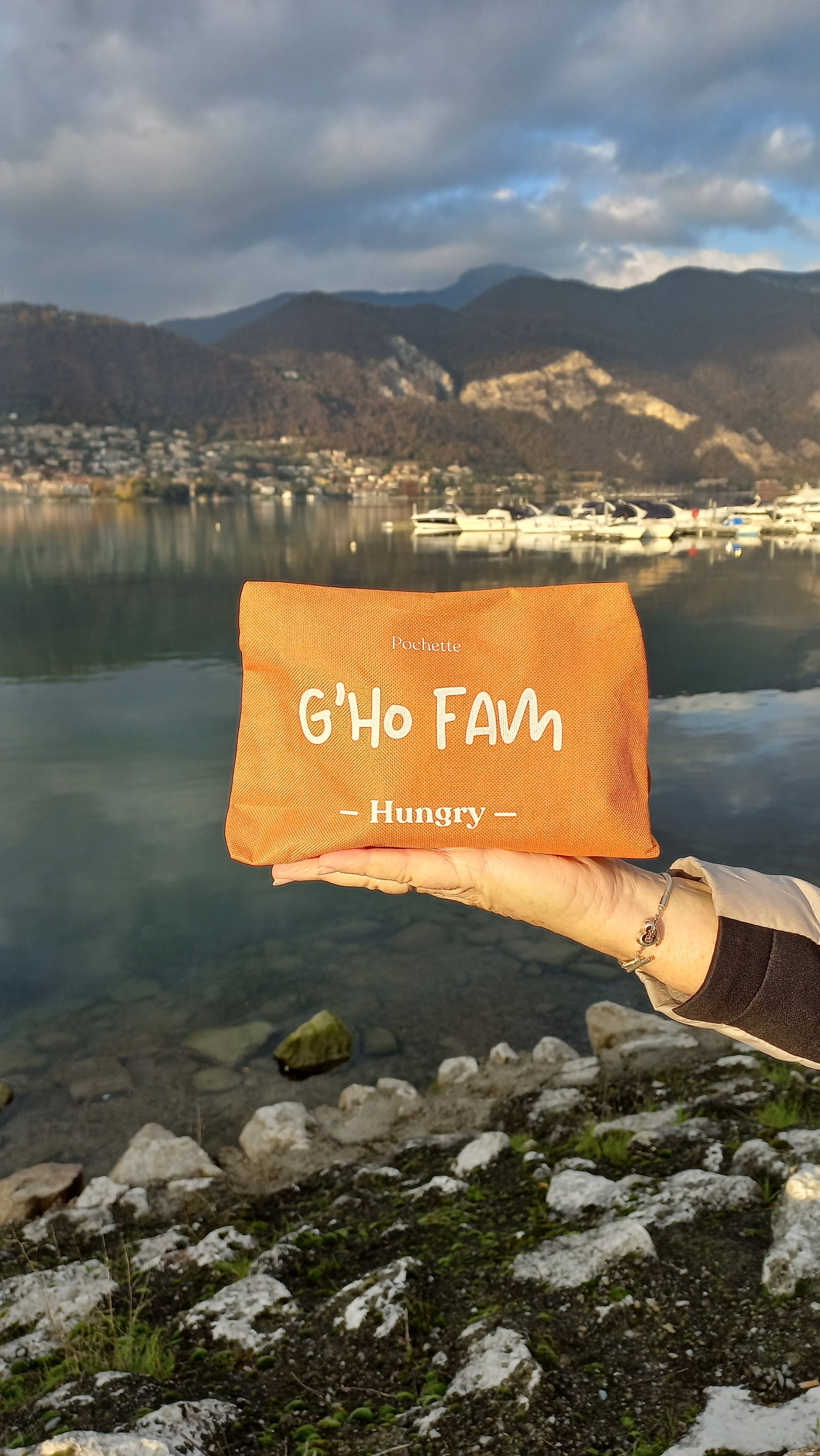 Pochette G'HO FAM - Hungry -